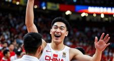 爱游戏官网-中国男篮夺得东京奥运银牌，强势回归