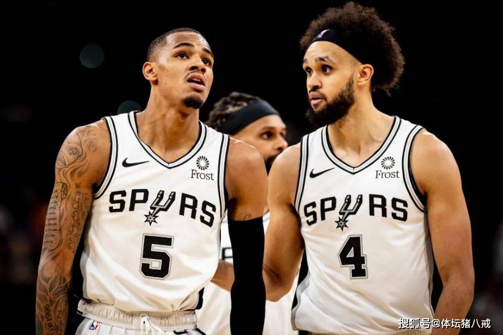 火箭双星合砍60分，逆转马刺